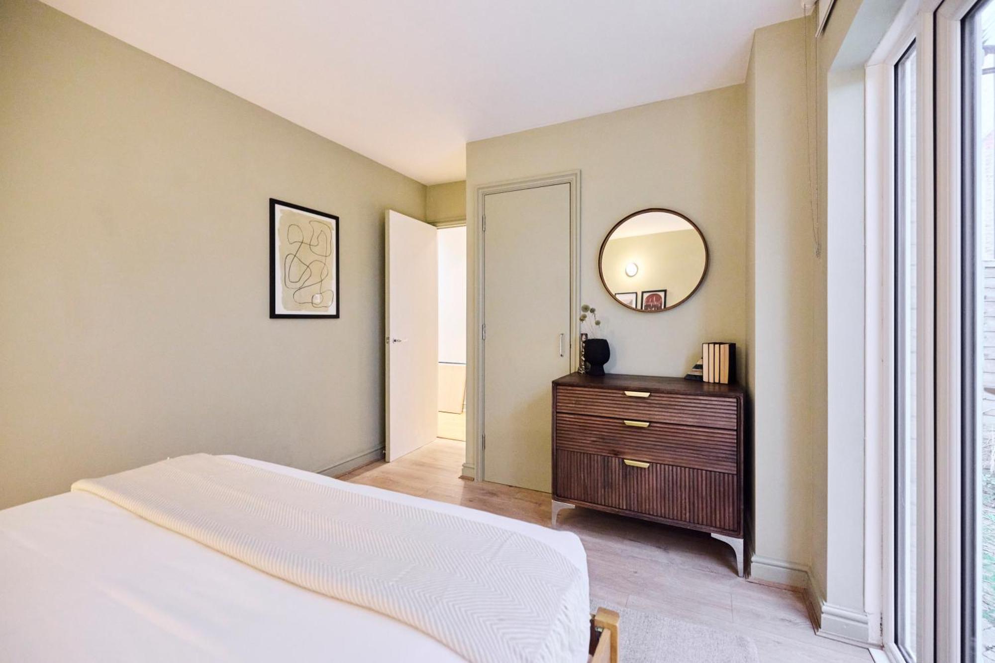 The Wray Crescent Hideout - Stylish 4bdr With Parking Appartamento